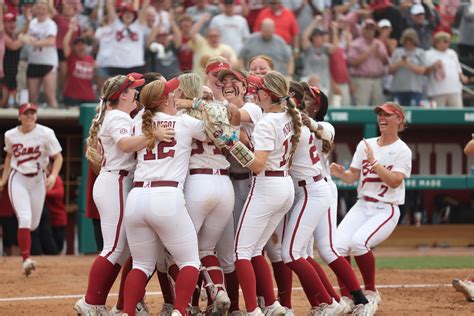 Three Things to Watch for from Alabama Softball in Super Regionals ...