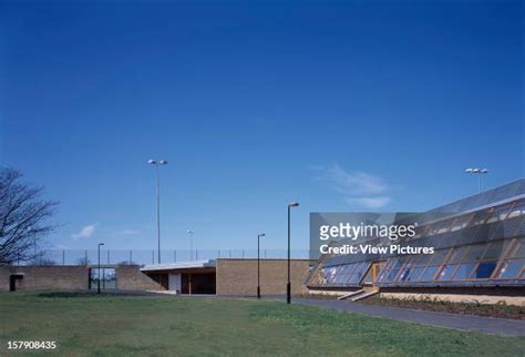 22 Burgess Park Football Pavilion Stock Photos, High-Res Pictures, and Images - Getty Images