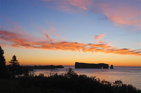 Colors 10-minutes before sunrise. Rocher Percé (Percé Rock), Quebec ...