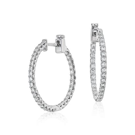 Classic Diamond Hoop Earrings in 18k White Gold (1 ct. tw.) | Blue Nile HK