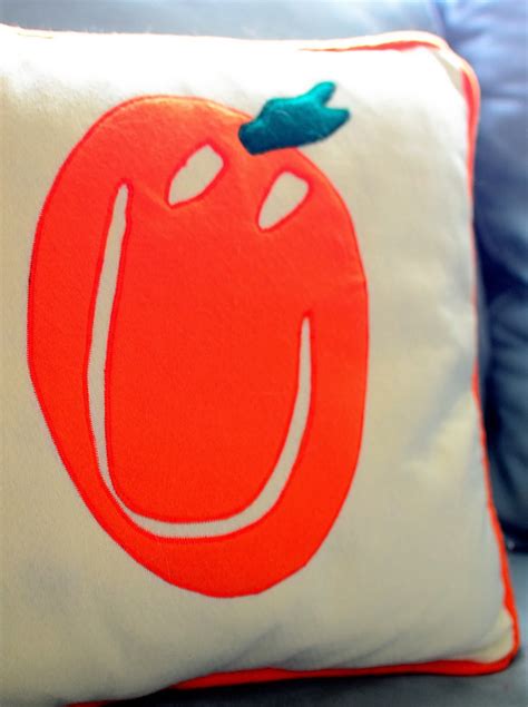 Jane of all Trades: Custom Halloween Pillows