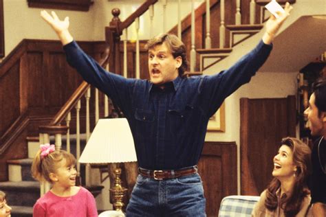 Dave Coulier Signs on for Netflix's 'Fuller House' Revival