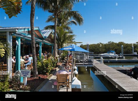 Parrot Key Caribbean Grill, Salty Sam's Marina, San Carlos Island, Fort ...