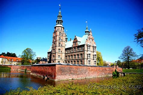 Rosenborg Castle - Copenhagen, Denmark http://www.photographybykeyra.com/ | Leaning tower of ...