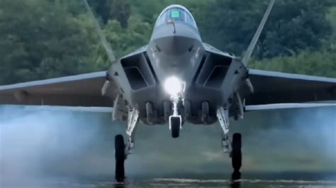 South Korea's KF-21 Fighter Takes Flight: A Cheaper 'F-35' Alternative ...