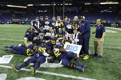 Handing out grades for Michigan’s Big Ten Championship victory - Maize ...