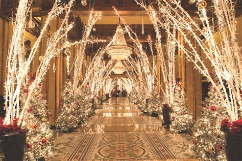 The History of the Roosevelt Hotel's Dazzling Christmas Lights | Where ...