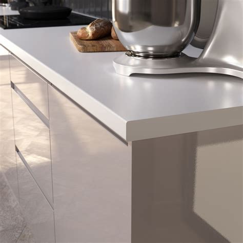 J Pull Kitchen in Cashmere | Wren Kitchens