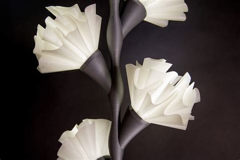 3D Printed Flower Lamps with Modular Design - 3Printr.com