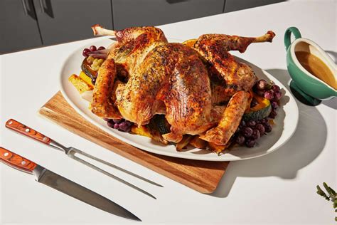 Everything you need to make sure Martha Stewart's exclusive Thanksgiving recipes deliver - ABC News