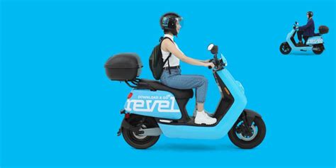 Electric Moped Startup Revel Building an EV Charging Business