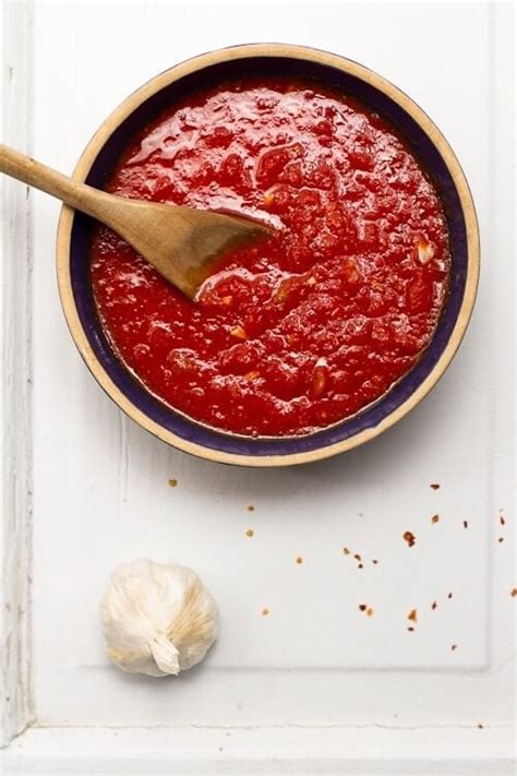 Homemade Tomato Pasta Sauce Recipe – A Couple Cooks
