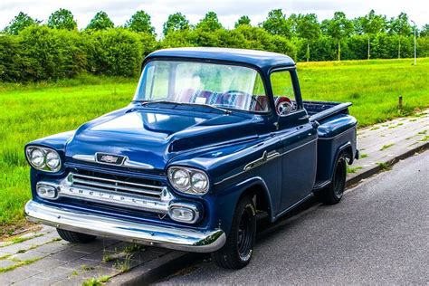 Chevrolet, Apache, Coche Antiguo | Gmc trucks, American pickup trucks, Pickup trucks