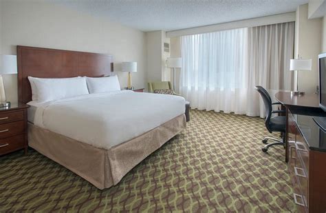 Philadelphia Marriott Downtown Rooms: Pictures & Reviews - Tripadvisor