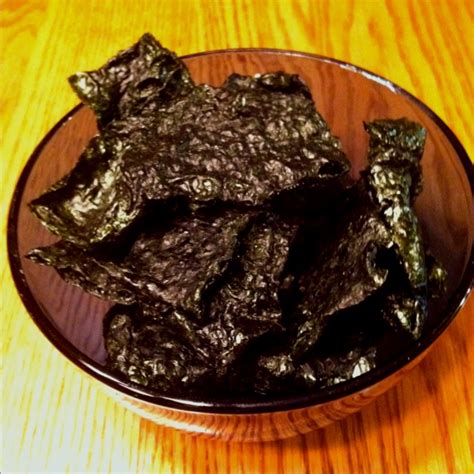 Finally perfected making seaweed chips! Even my 4-year-old niece loves ...