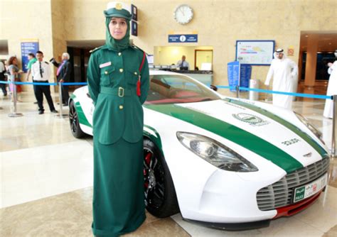 Discover 128+ dubai police dress latest - seven.edu.vn