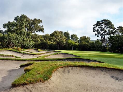 Woodlands Golf Club (Mordialloc, Victoria) | GolfCourseGurus