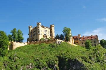 Neuschwanstein Castle Tour from Munich | English guides