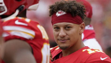 Patrick Mahomes Contract: Salary, Guaranteed Money | BetMGM