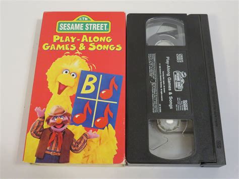 SESAME STREET PLAY ALONG GAMES & SONGS 1986 | Grelly USA