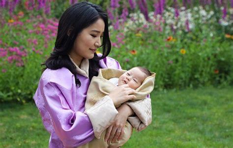 New official photos of Bhutan Royal Family were released | Royal babies ...