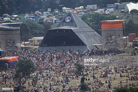 Glastonbury Festival Pyramid Stage Photos and Premium High Res Pictures ...