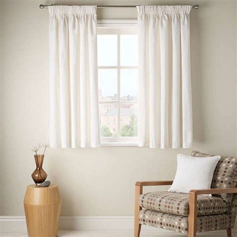 Blackout Curtains For Small Bedroom Windows - windowcurtain