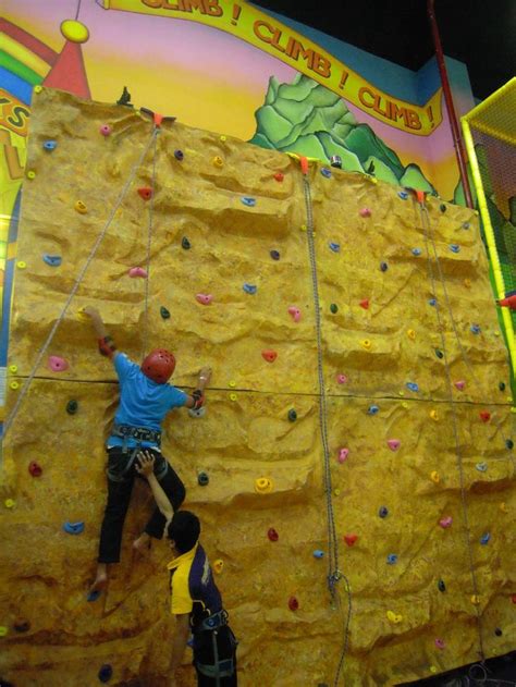 Fiber Glass Climbing Wall Indoor Playground System | Cheer Amusement CH-CW20150112-4 | Indoor ...