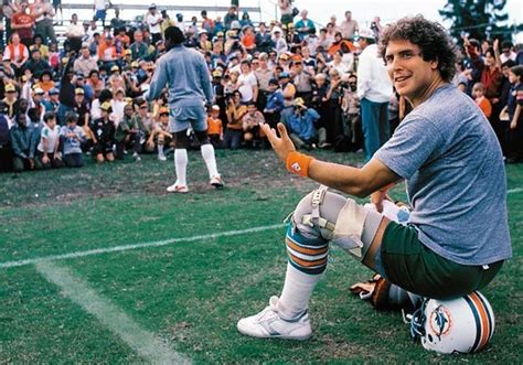 Did Dan Marino play in a Super Bowl? Exploring the career and honors of the former Dolphins QB