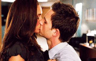 16 Unforgettable TV Kisses | Tell-Tale TV