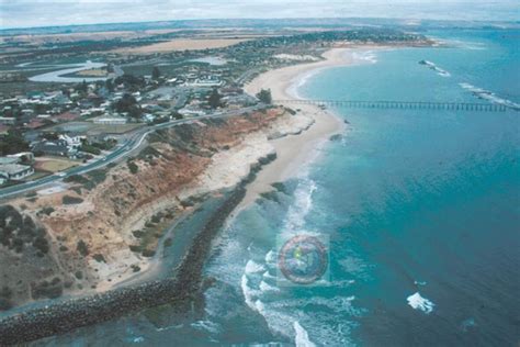 Port Noarlunga - Beach in Port Noarlunga Onkaparinga SA - SLS Beachsafe