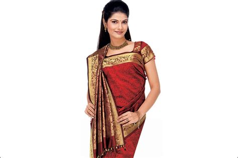 How To Wear A Coorgi Saree