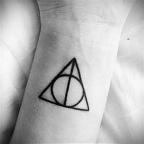 triangle tattoo with circle 07.01.2020 №006 -circle tattoo- tattoovalue ...