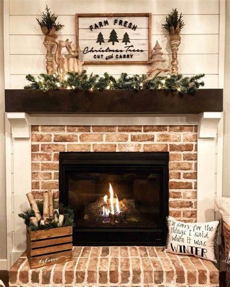 36 Beautiful Modern Farmhouse Fireplace Ideas You Must Have - HMDCRTN