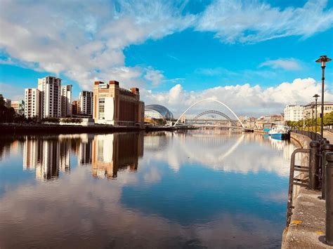 Premium Photo | Newcastle quayside