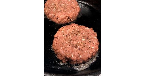 What Does a Beyond Burger Look Like When It's Cooking? | How Does the ...