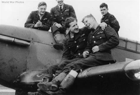 Hawker Hurricane pilots of No. 257 Squadron RAF 1940 3 | World War Photos