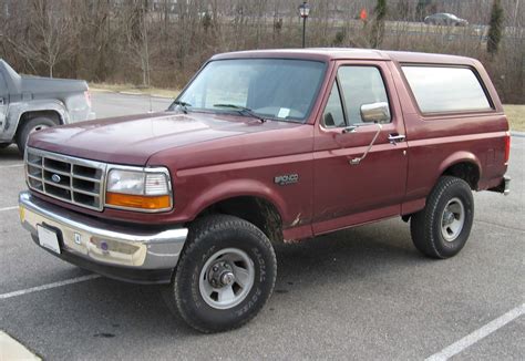 File:92-96 Ford Bronco.jpg - Wikipedia