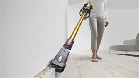 Dyson Outsize Absolute Extra | Cordless Stick Vacuum | Dyson Australia