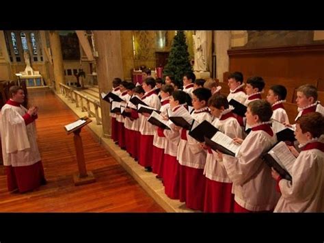 Catholic boys choir brings its music to the masses - YouTube