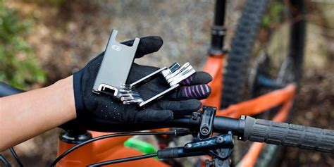 The 9 Best Bike Accessories of 2023 | REI Expert Advice