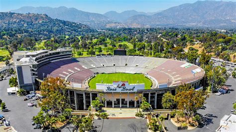 Rose Bowl Stadium | Things to do in Pasadena, Los Angeles