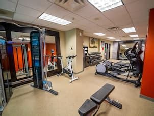 Hotel Amenities - Embassy Suites by Hilton Kansas City Overland Park