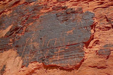 Valley of Fire Petroglyphs | Petroglyphs, Valley of fire, Ancient ...