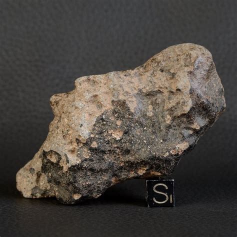 Meteorite Achondrite HED Eucrite NWA 13485 - 162 g - (1) - Catawiki