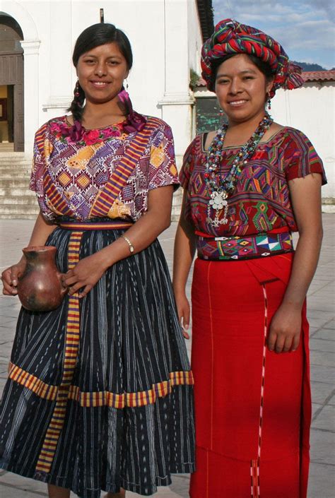 Guatemala | Guatemalan clothing, Traditional outfits, Traditional fashion