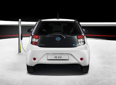 Toyota iQ electric city car still a 'concept' vehicle | Electric ...