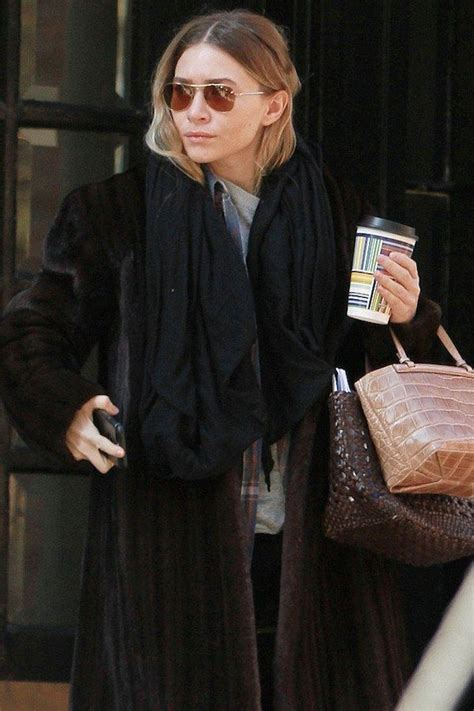 Olsens Anonymous: ASHLEY | BROWN FUR COAT IN NYC