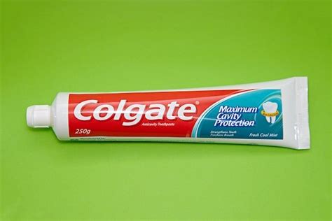 Colgate-Palmolive Stock (NYSE: CL) Nearing Bearish Reversal - Unseen Opportunity