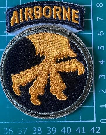 US Army 17th Airborne Division patch - Medals And Memorabilia